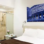 فيا ديل كورسو هوم فندق مبيت وإفطار 4*