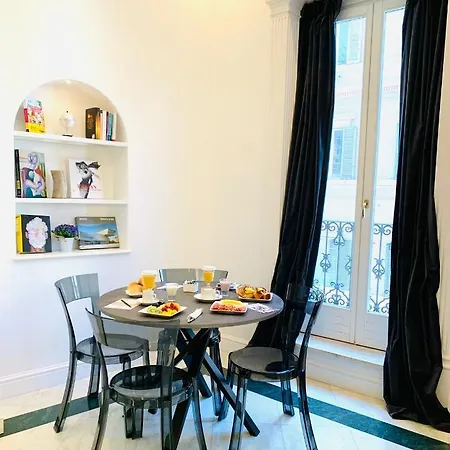 Via Del Corso Bed and breakfast