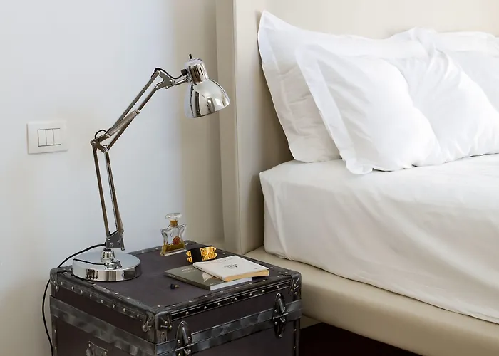 Oda ve Kahvaltı Via Del Corso Roma